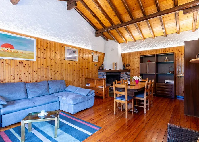 Annita By Interhome 데르비오